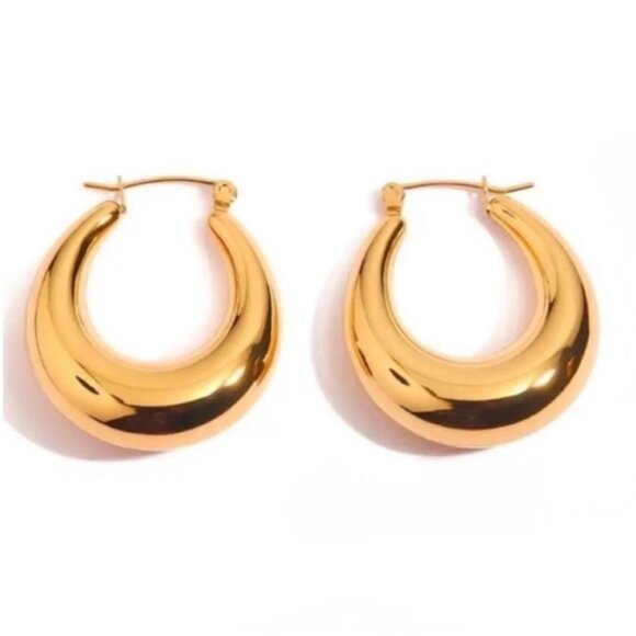 New! Anthropologie Gold Chunky Hoop Huggie Earrings (1047) NWOT - Picture 1 of 1